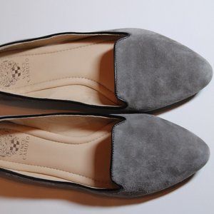 Vince Camuto tan with black trim flats Size 8.5